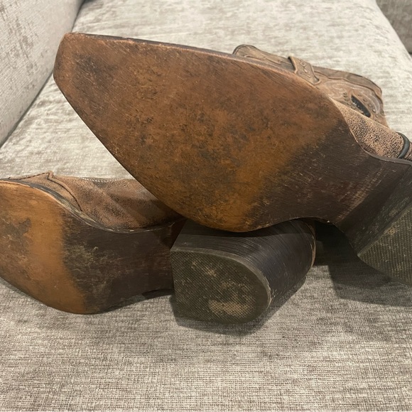 Cowboy Boots - Picture 5 of 7